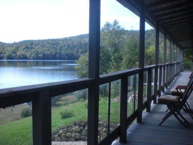 Le Lodge Du Lac Saint-Faustin Exterior photo