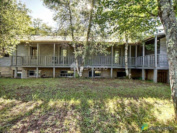 Le Lodge Du Lac Saint-Faustin Exterior photo